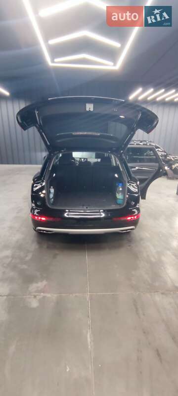 Внедорожник / Кроссовер Audi Q5 2018 в Киеве фото 32 Внедорожник / Кроссовер Audi Q5 2018 в Киеве