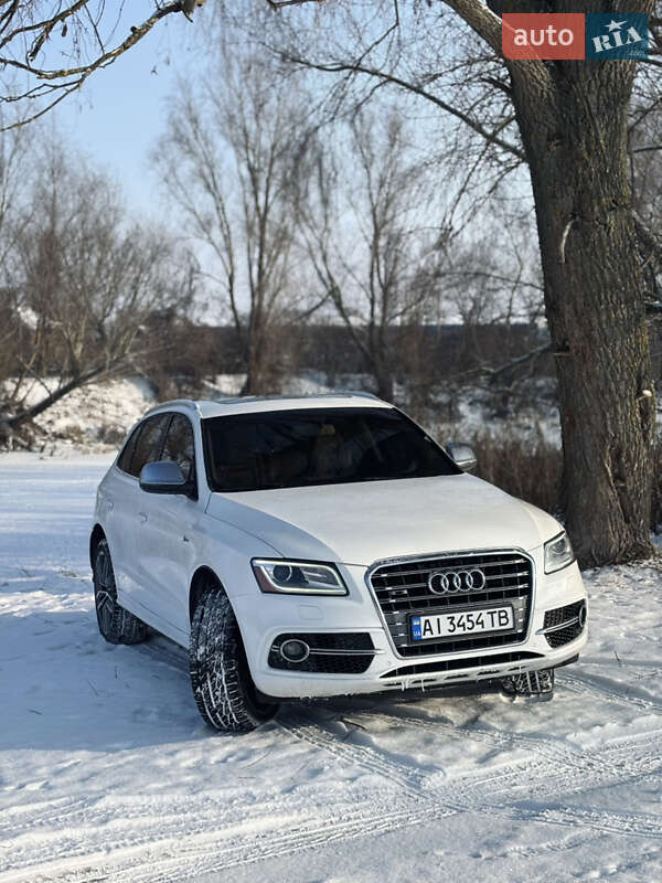 Внедорожник / Кроссовер Audi Q5 2014 в Переяславе