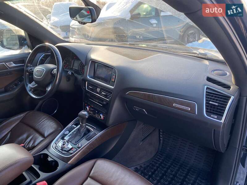 Внедорожник / Кроссовер Audi Q5 2015 в Львове