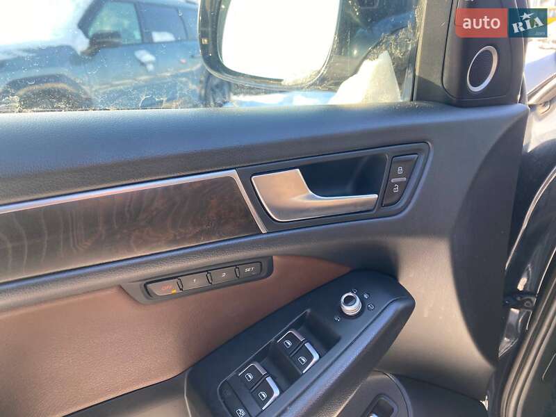 Внедорожник / Кроссовер Audi Q5 2015 в Львове