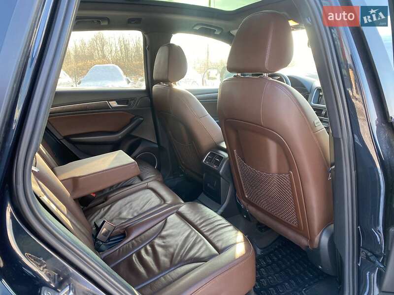 Внедорожник / Кроссовер Audi Q5 2015 в Львове