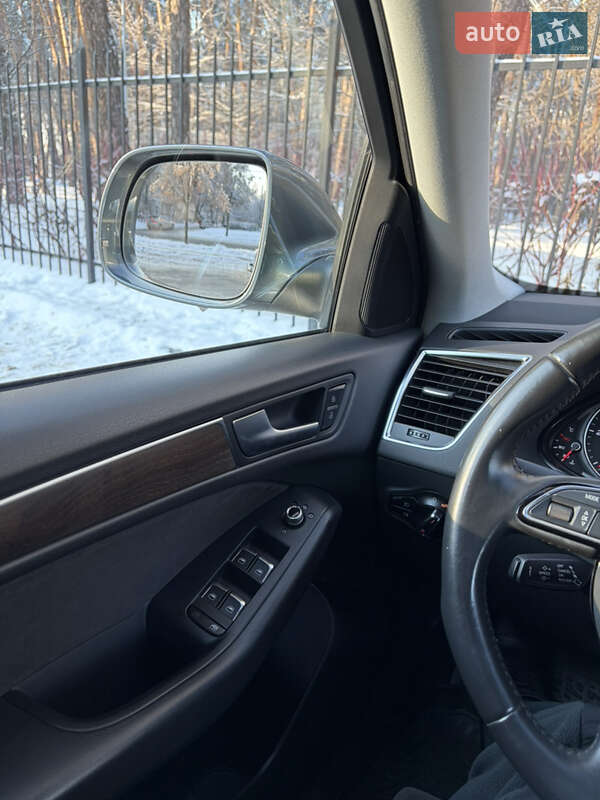 Позашляховик / Кросовер Audi Q5 2014 в Києві