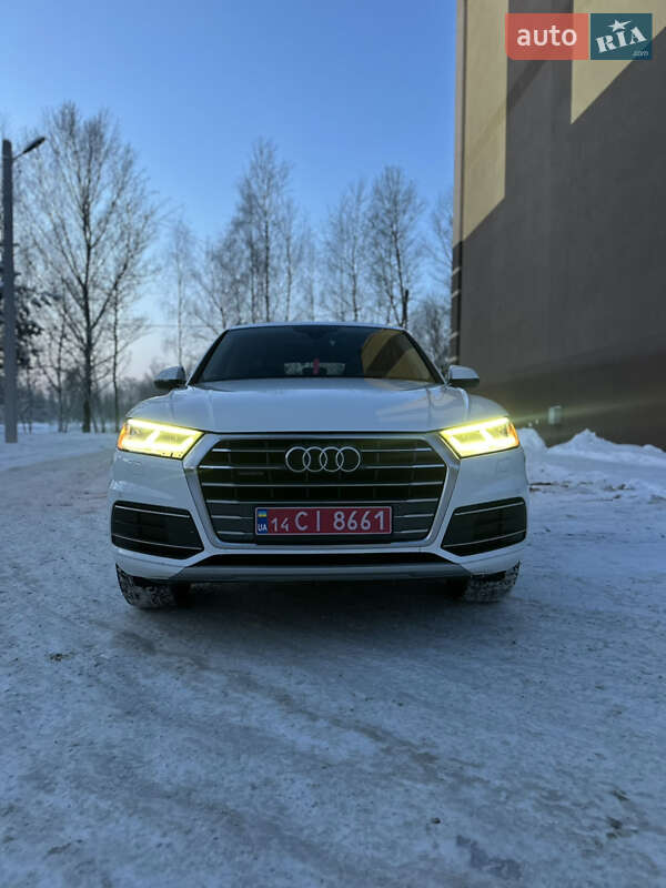 Внедорожник / Кроссовер Audi Q5 2018 в Чернигове