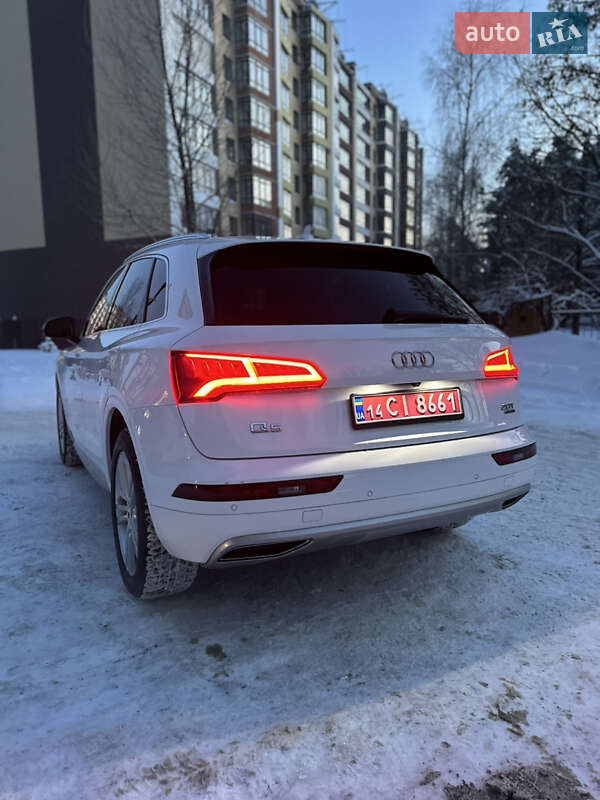 Внедорожник / Кроссовер Audi Q5 2018 в Чернигове