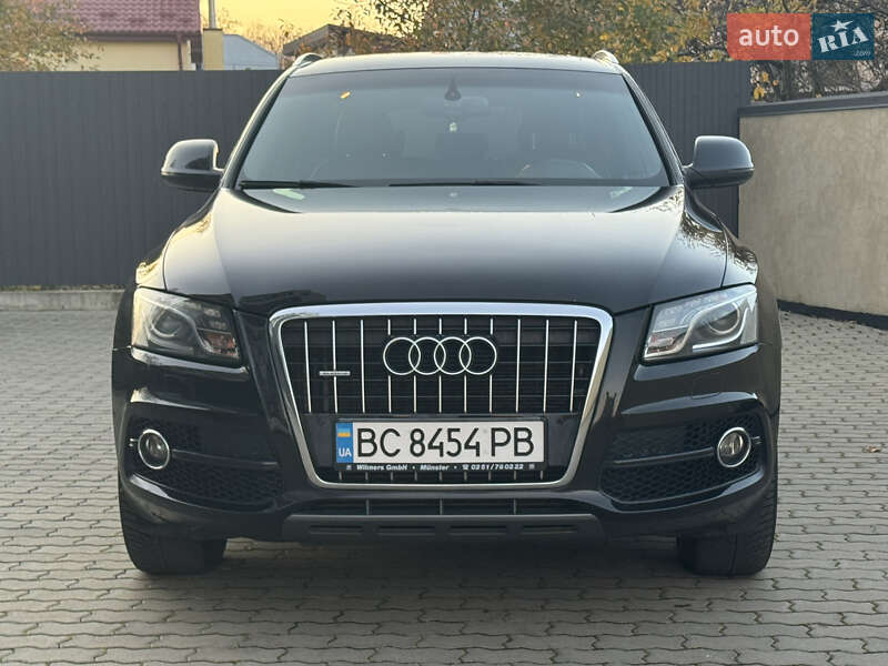 Внедорожник / Кроссовер Audi Q5 2011 в Львове