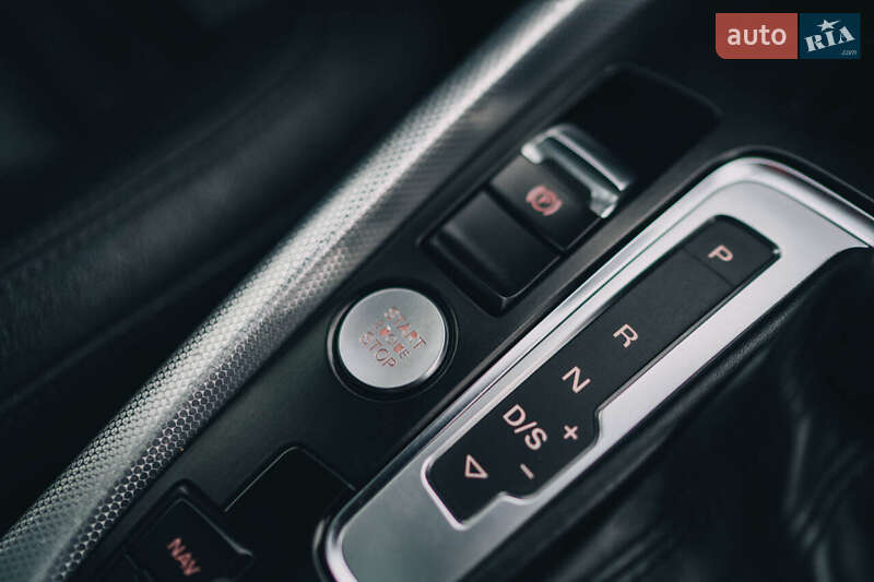 Внедорожник / Кроссовер Audi Q5 2012 в Луцке