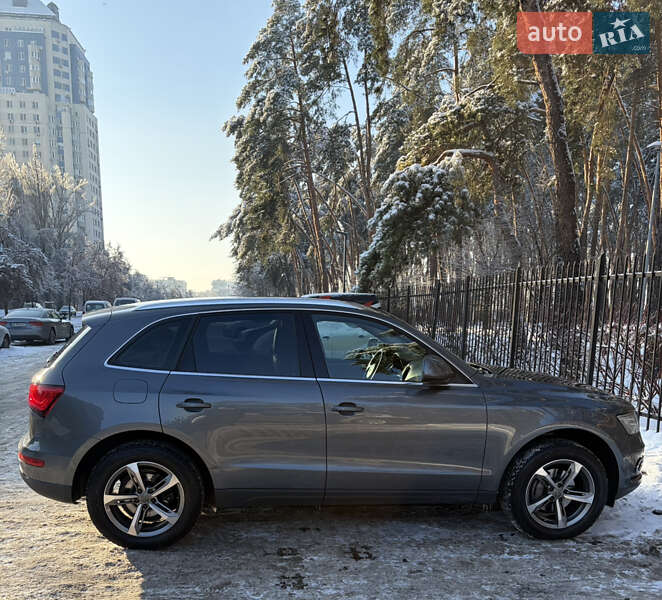 Позашляховик / Кросовер Audi Q5 2014 в Києві