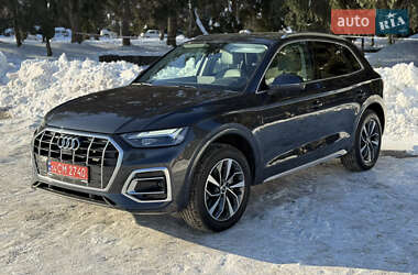 Позашляховик / Кросовер Audi Q5 2020 в Львові