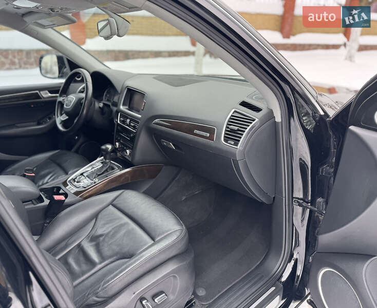 Внедорожник / Кроссовер Audi Q5 2014 в Ровно