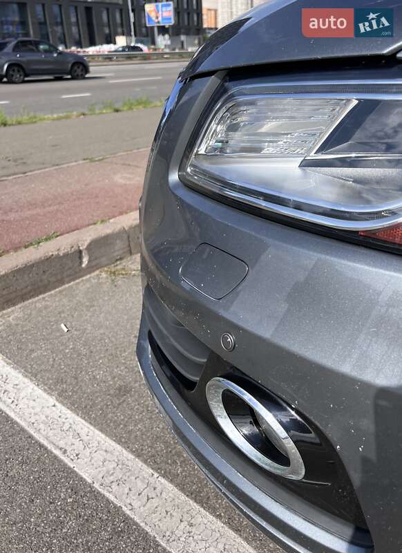 Внедорожник / Кроссовер Audi Q5 2015 в Львове