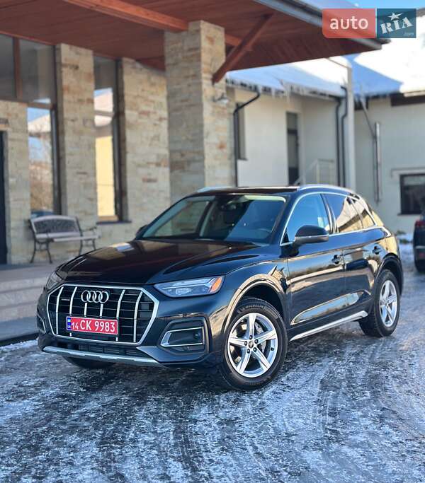 Внедорожник / Кроссовер Audi Q5 2021 в Львове