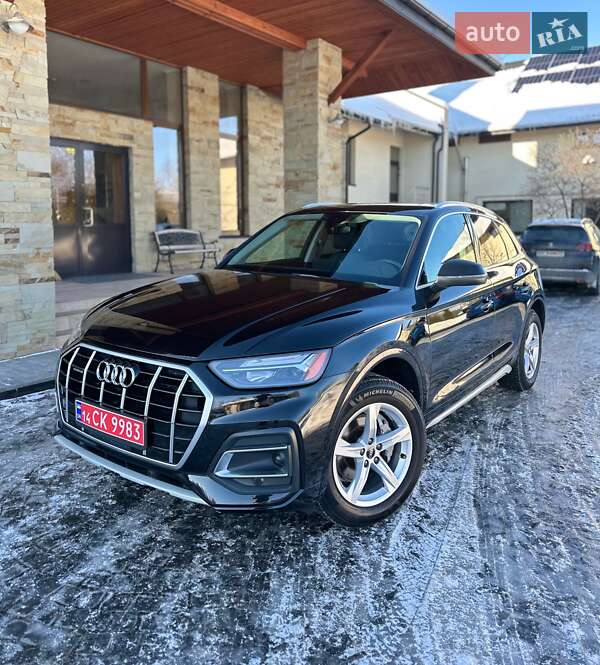 Внедорожник / Кроссовер Audi Q5 2021 в Львове