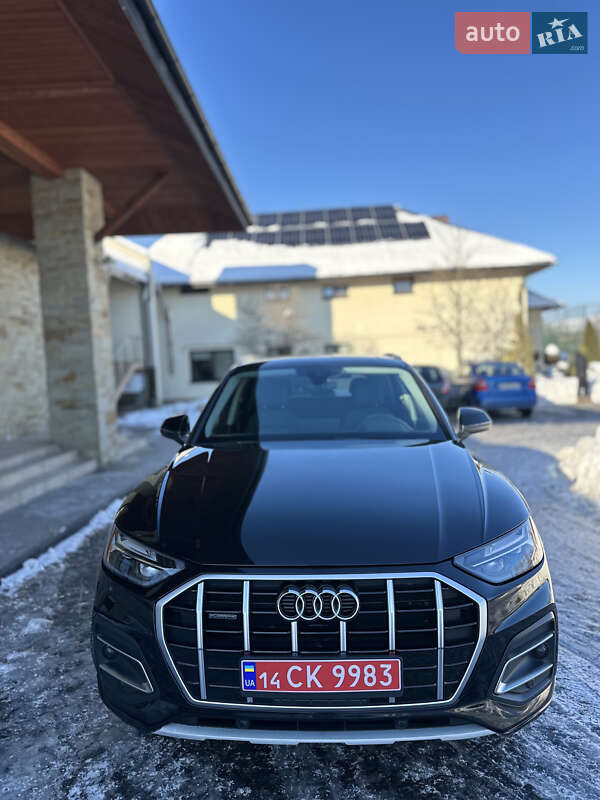 Внедорожник / Кроссовер Audi Q5 2021 в Львове