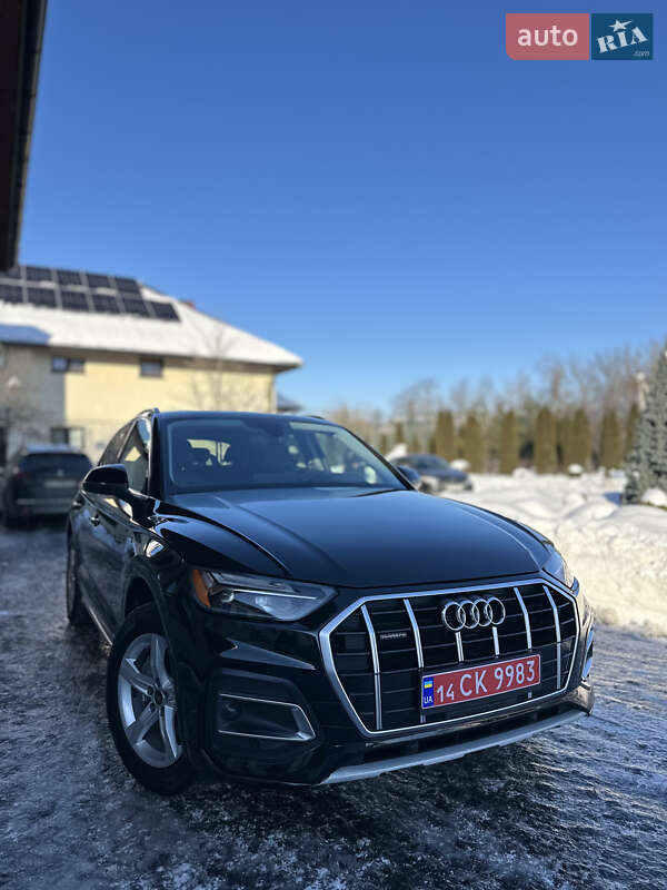 Внедорожник / Кроссовер Audi Q5 2021 в Львове