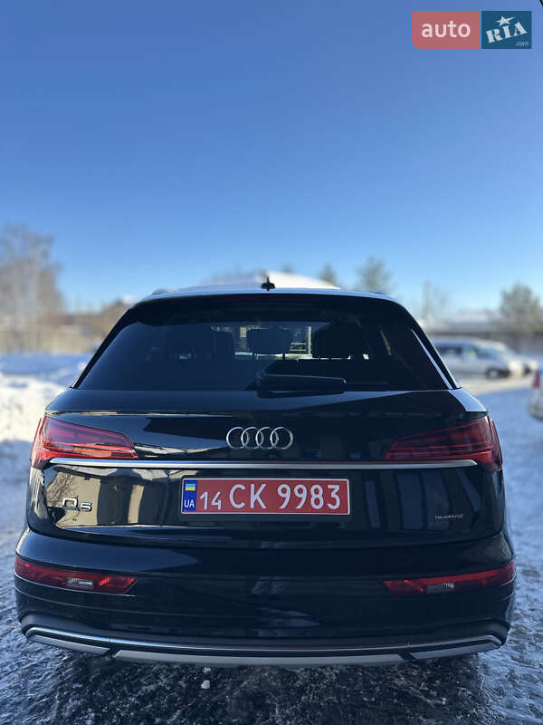 Внедорожник / Кроссовер Audi Q5 2021 в Львове