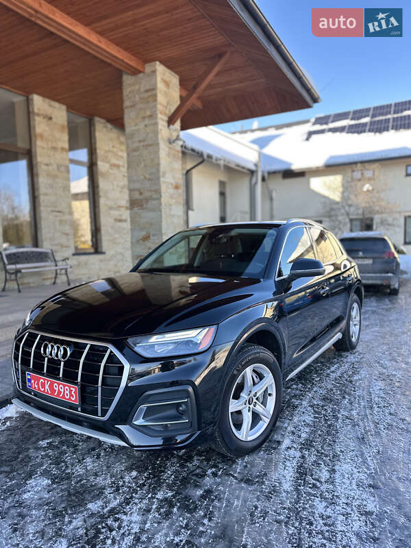 Внедорожник / Кроссовер Audi Q5 2021 в Львове