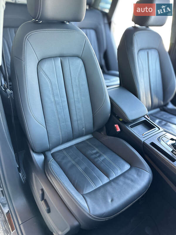 Внедорожник / Кроссовер Audi Q5 2021 в Львове