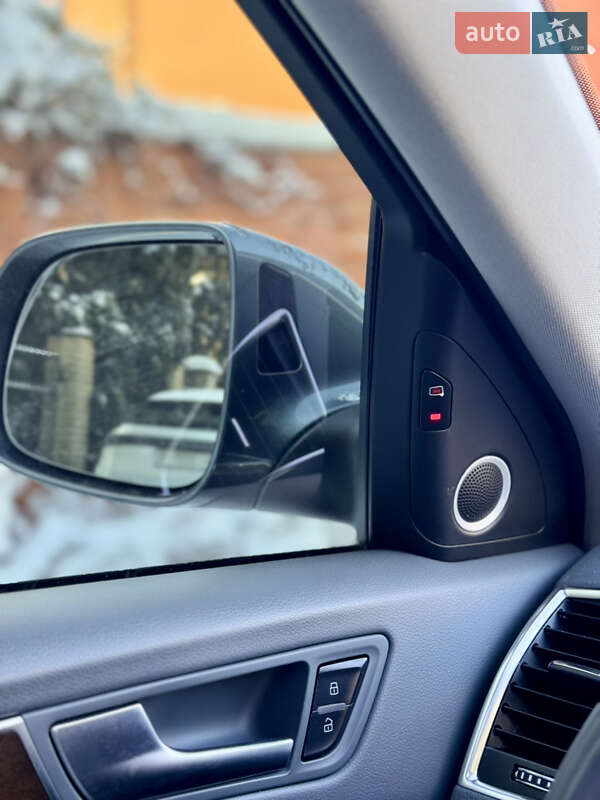 Внедорожник / Кроссовер Audi Q5 2013 в Киеве