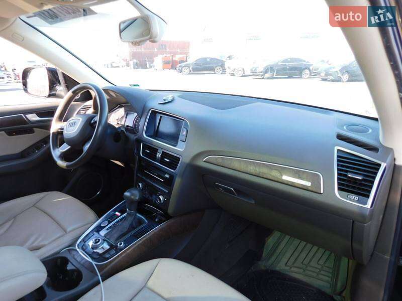 Внедорожник / Кроссовер Audi Q5 2014 в Одессе