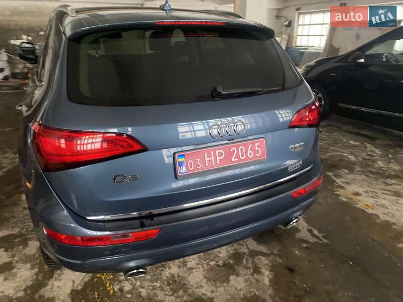 Внедорожник / Кроссовер Audi Q5 2015 в Луцке