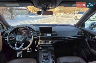 Внедорожник / Кроссовер Audi Q5 2019 в Днепре