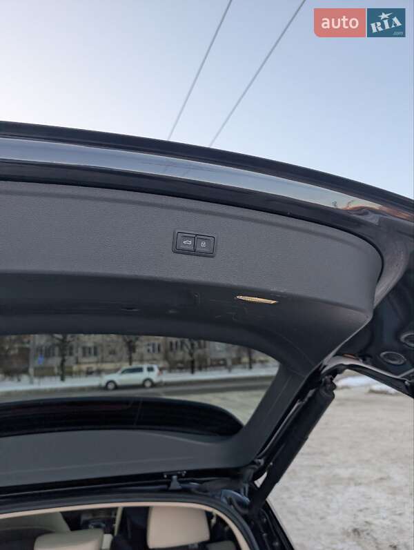 Позашляховик / Кросовер Audi Q5 2017 в Львові фото 18 Позашляховик / Кросовер Audi Q5 2017 в Львові