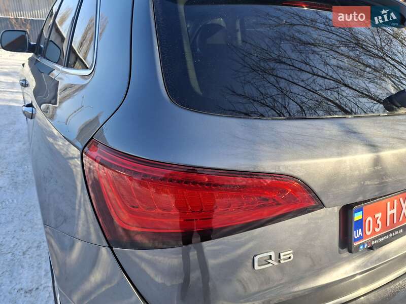 Внедорожник / Кроссовер Audi Q5 2014 в Каменец-Подольском