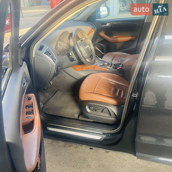 Внедорожник / Кроссовер Audi Q5 2009 в Хмельницком