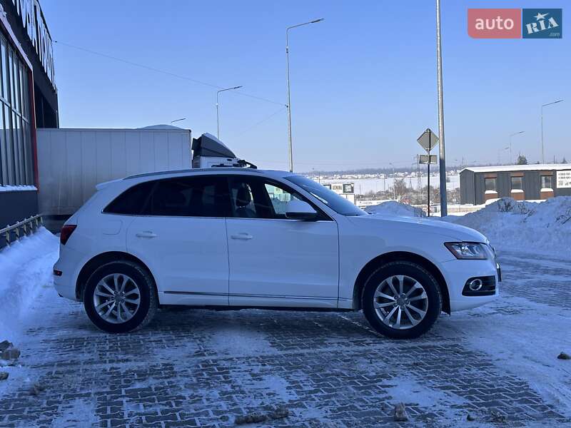 Внедорожник / Кроссовер Audi Q5 2013 в Тернополе