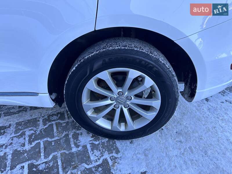 Внедорожник / Кроссовер Audi Q5 2013 в Тернополе