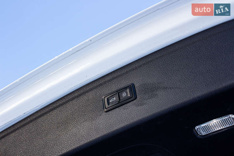 Внедорожник / Кроссовер Audi Q5 2018 в Львове