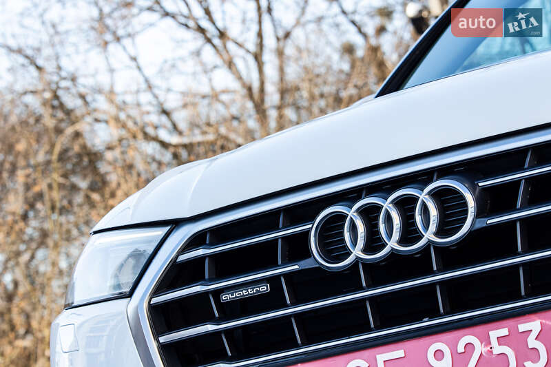 Внедорожник / Кроссовер Audi Q5 2018 в Львове