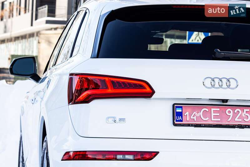 Внедорожник / Кроссовер Audi Q5 2018 в Львове