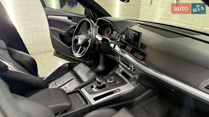 Внедорожник / Кроссовер Audi Q5 2020 в Киеве фото 9 Внедорожник / Кроссовер Audi Q5 2020 в Киеве