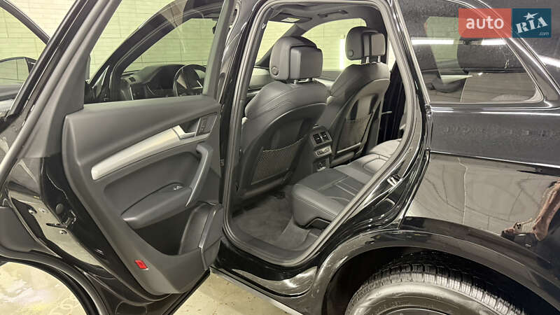 Внедорожник / Кроссовер Audi Q5 2020 в Киеве фото 16 Внедорожник / Кроссовер Audi Q5 2020 в Киеве