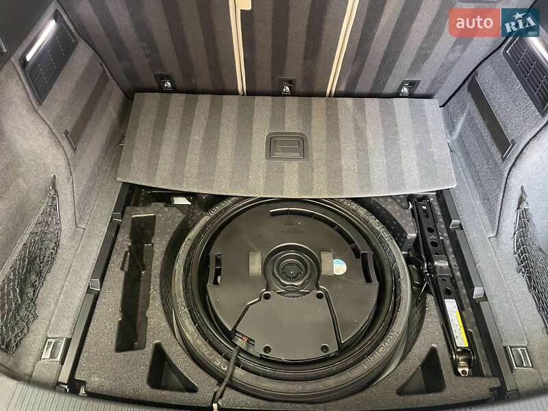 Позашляховик / Кросовер Audi Q5 2018 в Львові