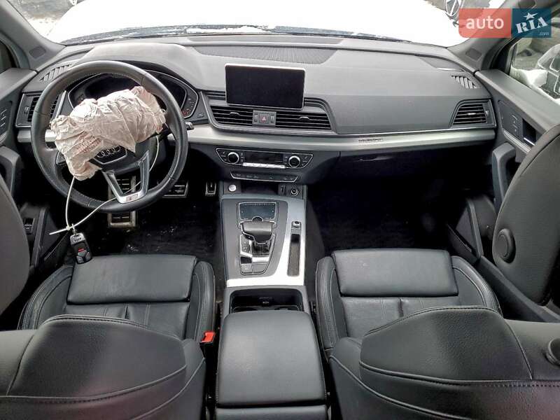 Внедорожник / Кроссовер Audi Q5 2018 в Ровно