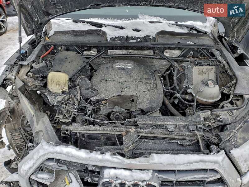 Внедорожник / Кроссовер Audi Q5 2018 в Ровно