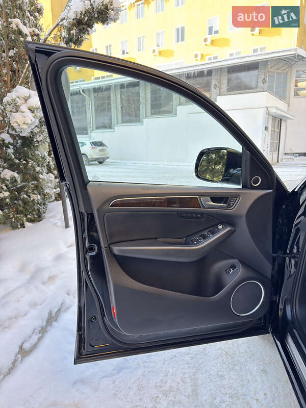 Внедорожник / Кроссовер Audi Q5 2013 в Киеве