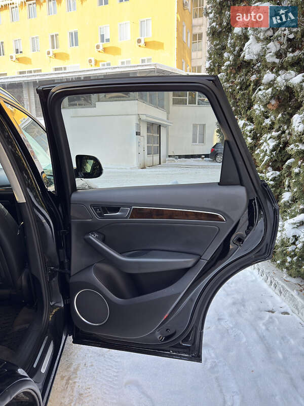 Внедорожник / Кроссовер Audi Q5 2013 в Киеве