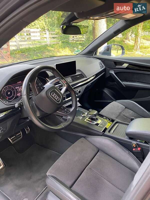 Позашляховик / Кросовер Audi Q5 2018 в Києві