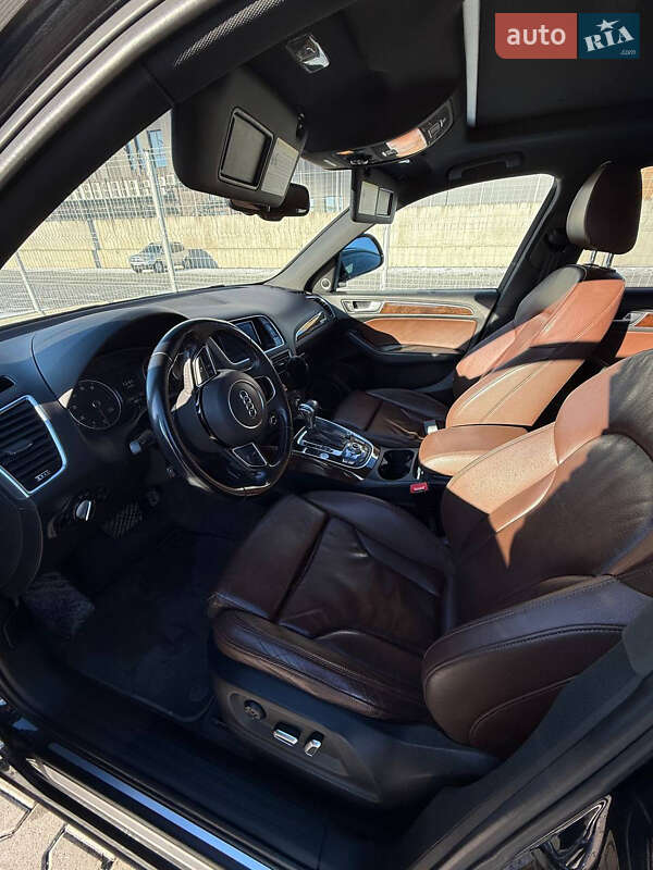 Позашляховик / Кросовер Audi Q5 2015 в Львові