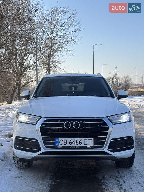 Внедорожник / Кроссовер Audi Q5 2019 в Киеве
