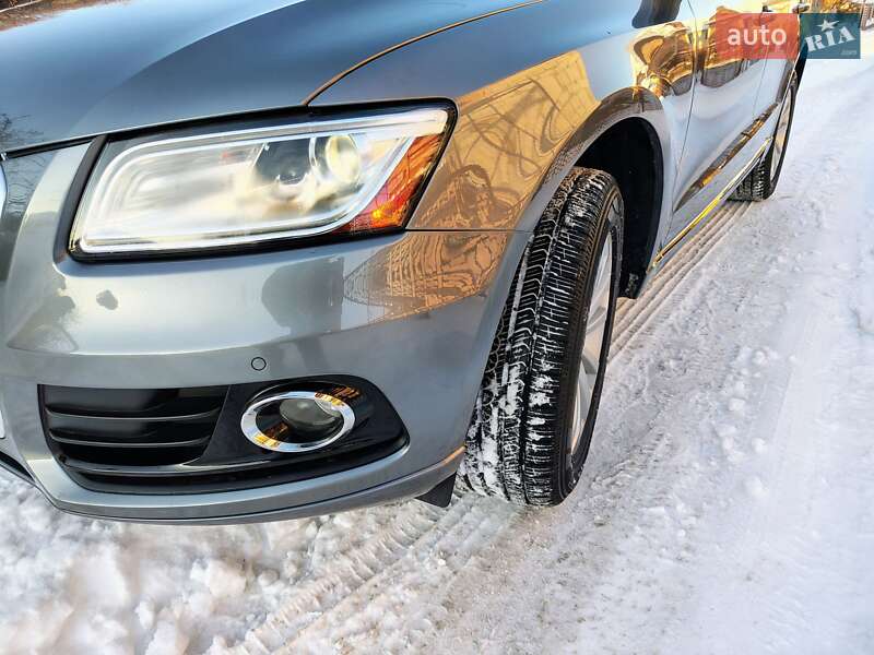 Внедорожник / Кроссовер Audi Q5 2015 в Ивано-Франковске