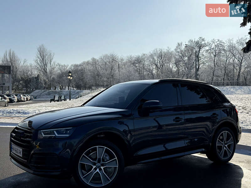Внедорожник / Кроссовер Audi Q5 2020 в Одессе фото 12 Внедорожник / Кроссовер Audi Q5 2020 в Одессе