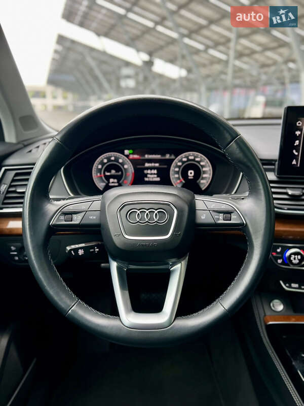 Внедорожник / Кроссовер Audi Q5 2020 в Львове