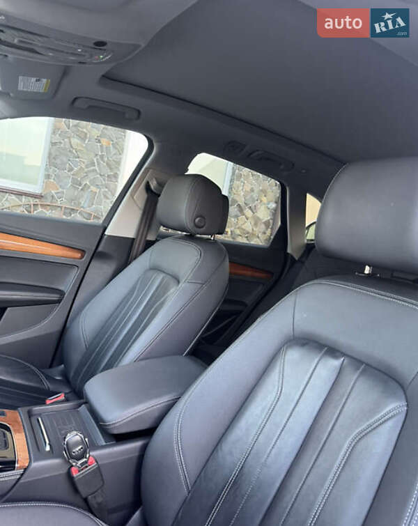 Внедорожник / Кроссовер Audi Q5 2020 в Одессе фото 10 Внедорожник / Кроссовер Audi Q5 2020 в Одессе