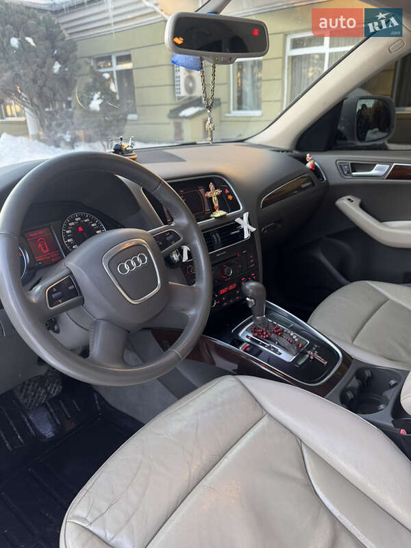 Внедорожник / Кроссовер Audi Q5 2011 в Львове фото 28 Внедорожник / Кроссовер Audi Q5 2011 в Львове