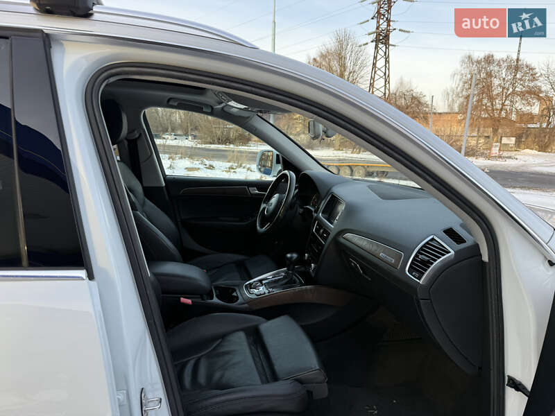 Внедорожник / Кроссовер Audi Q5 2014 в Ровно