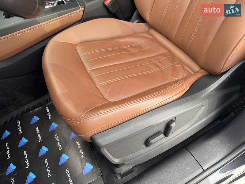 Позашляховик / Кросовер Audi Q5 2021 в Рівному